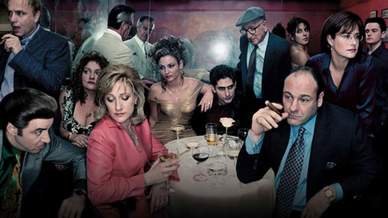 Los protagonistas de Los Soprano rinden homenaje a James Gandolfini en Nueva Jersey