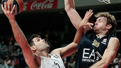 El Real Madrid busca ante el Milan sellar el primer puesto