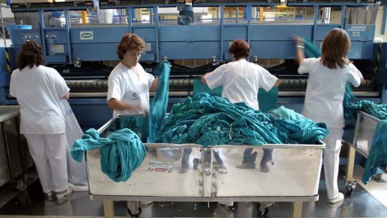 Huelga indefinida de lavanderías hospitalarias, desde este viernes