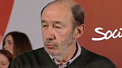 Rubalcaba: «Los socialistas no estaremos nunca a favor de la autodeterminación»