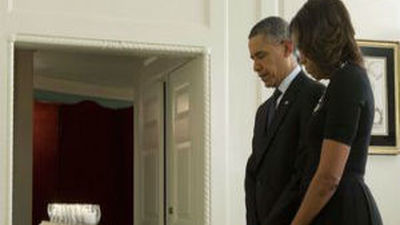 Obama recuerda en Newton que no se ha hecho "lo suficiente"