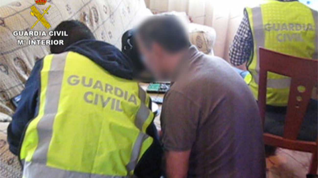 La Guardia Civil intensifica la lucha contra la distribución de pornografía infantil a través de Internet