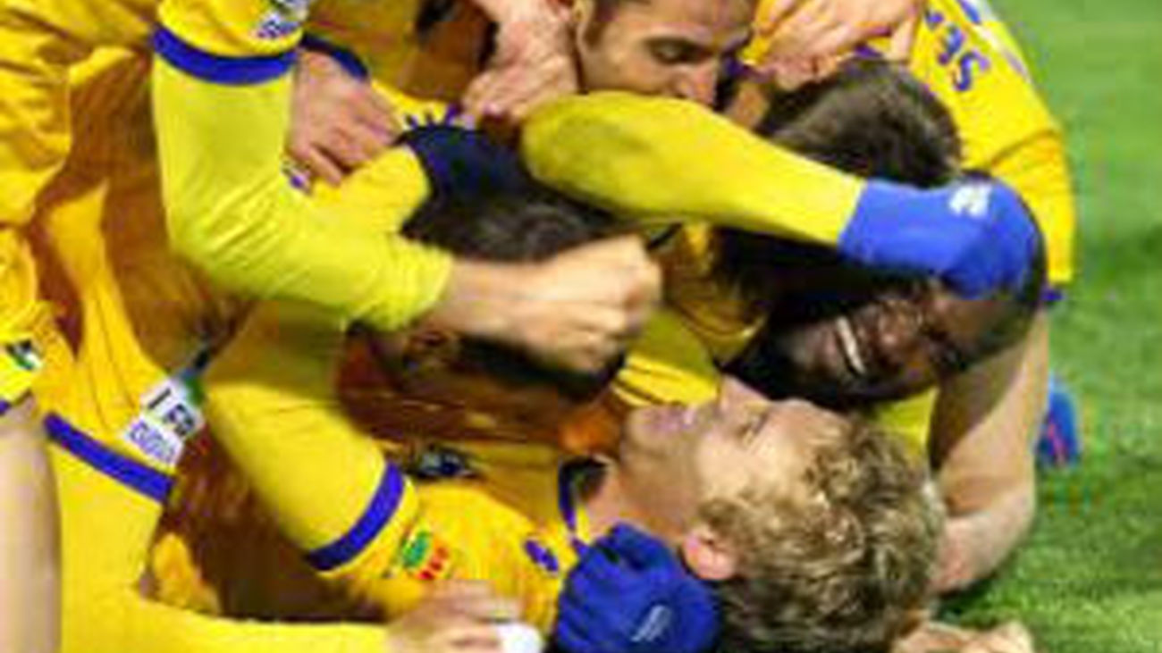 Alcorconazo en Granada (0-2) y el Getafe golea al Girona (4-1)