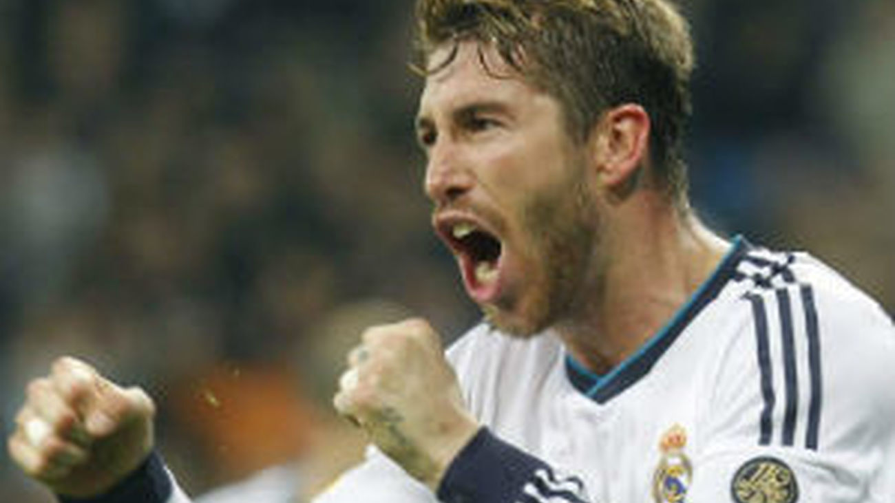 Quitan la amarilla a Sergio Ramos