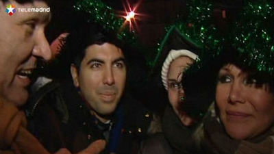 Centenares de personas se dan cita en Sol en el último ensayo antes de las campanadas