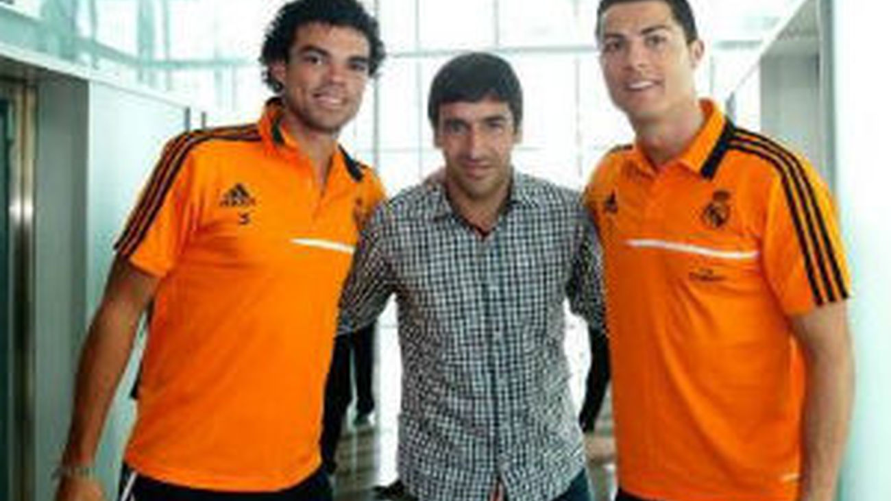 Raúl con Pepe y Cristiano