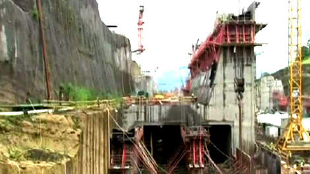 El consorcio de Sacyr y el Canal de Panamá mantienen abierto el diálogo