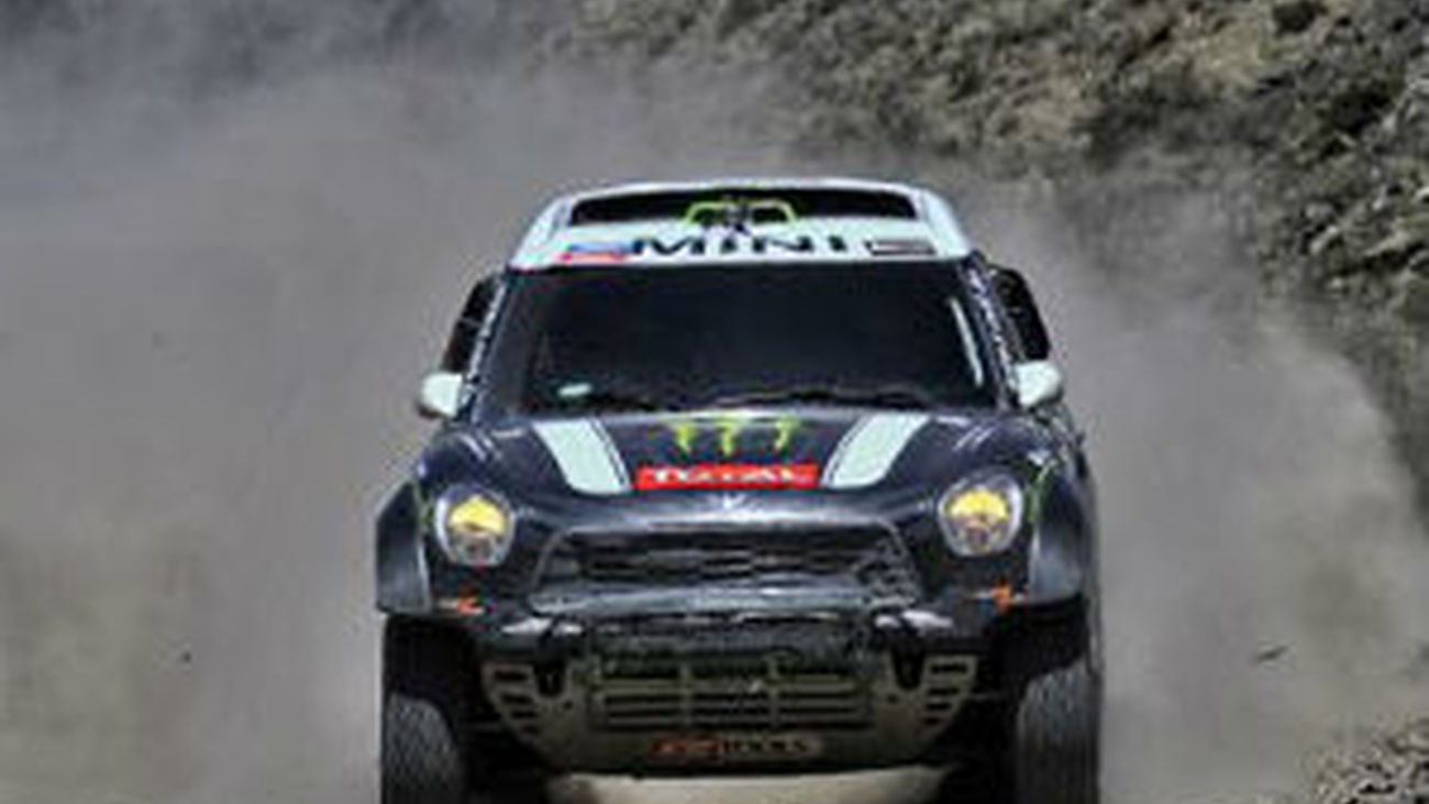 Dakar: Peterhansel y Duclos ganan la sexta etapa