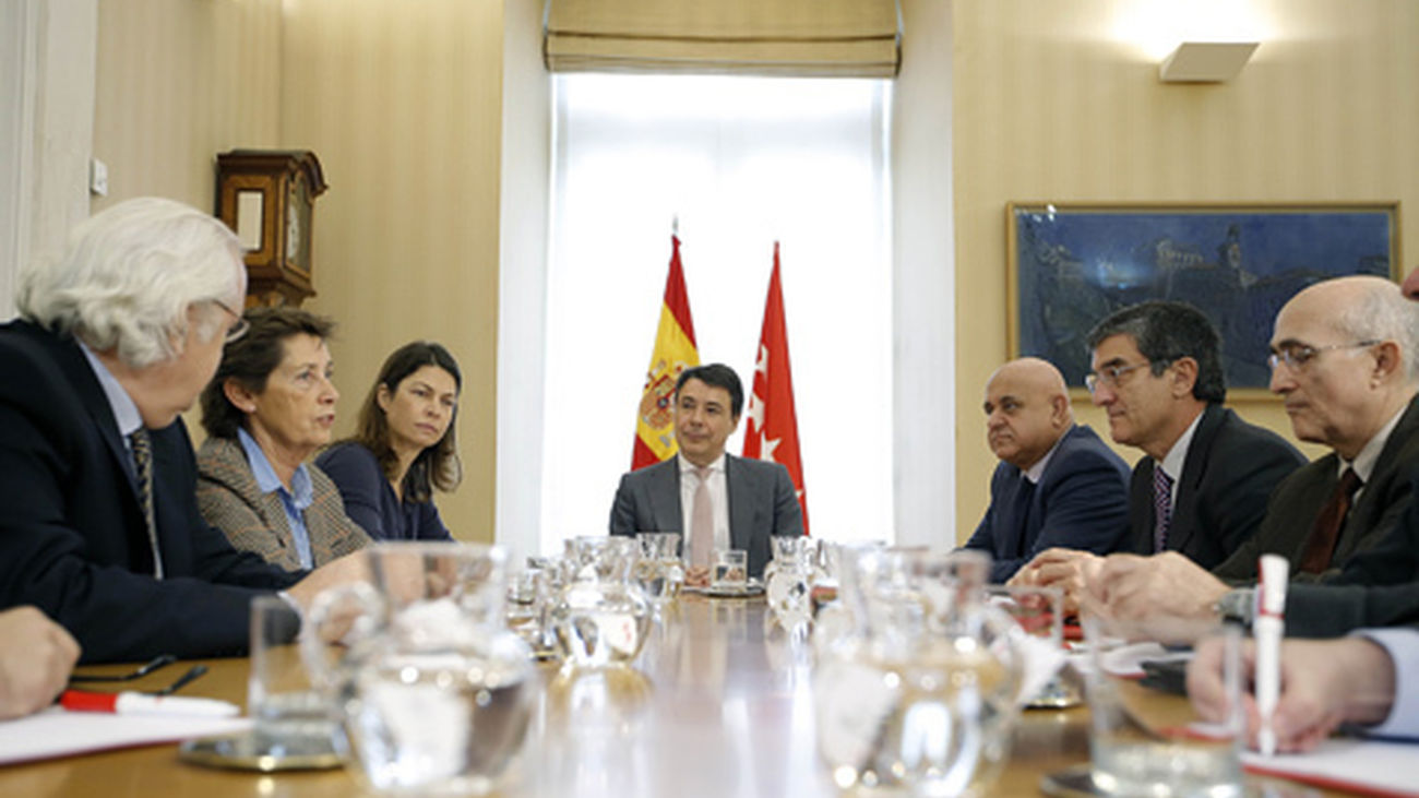 Los alumnos de Primaria tendrán una hora semanal más de lengua y matemáticas
