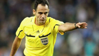 Velasco Carballo, árbitro español en Brasil 2014