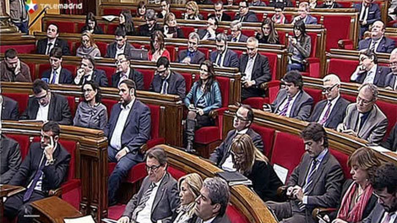 Diputados en el Parlamento catalán