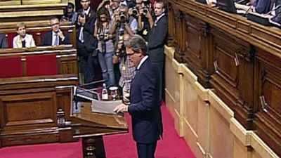 El Parlament pide hoy competencias para la consulta, con dudas de unidad en el PSC