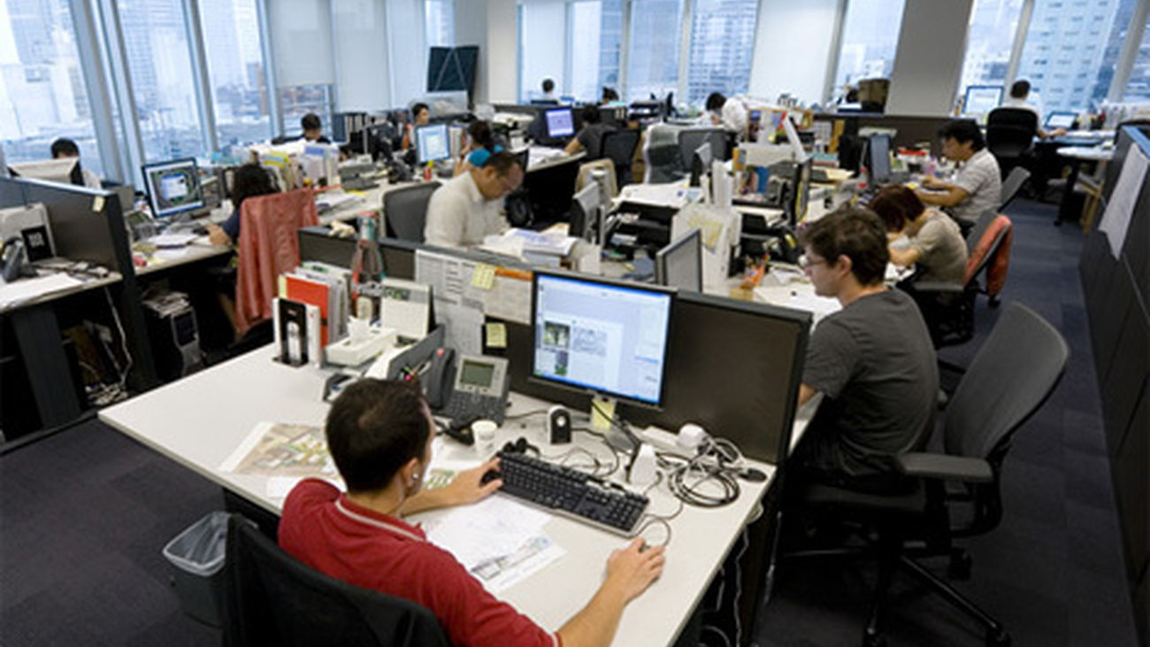 El paro baja en 124.349 personas en junio, hasta los 3.767.054