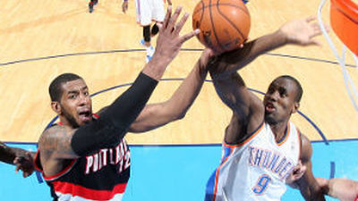 Durant, 46 puntos, e Ibaka, 5 tapones, dan el triunfo a los Thunder