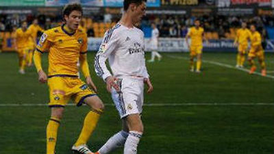 0-2. El Castilla suma en Alcorcón su primera victoria de 2014