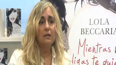 Lola Beccaria: "Hay que crear un club de románticas activas"
