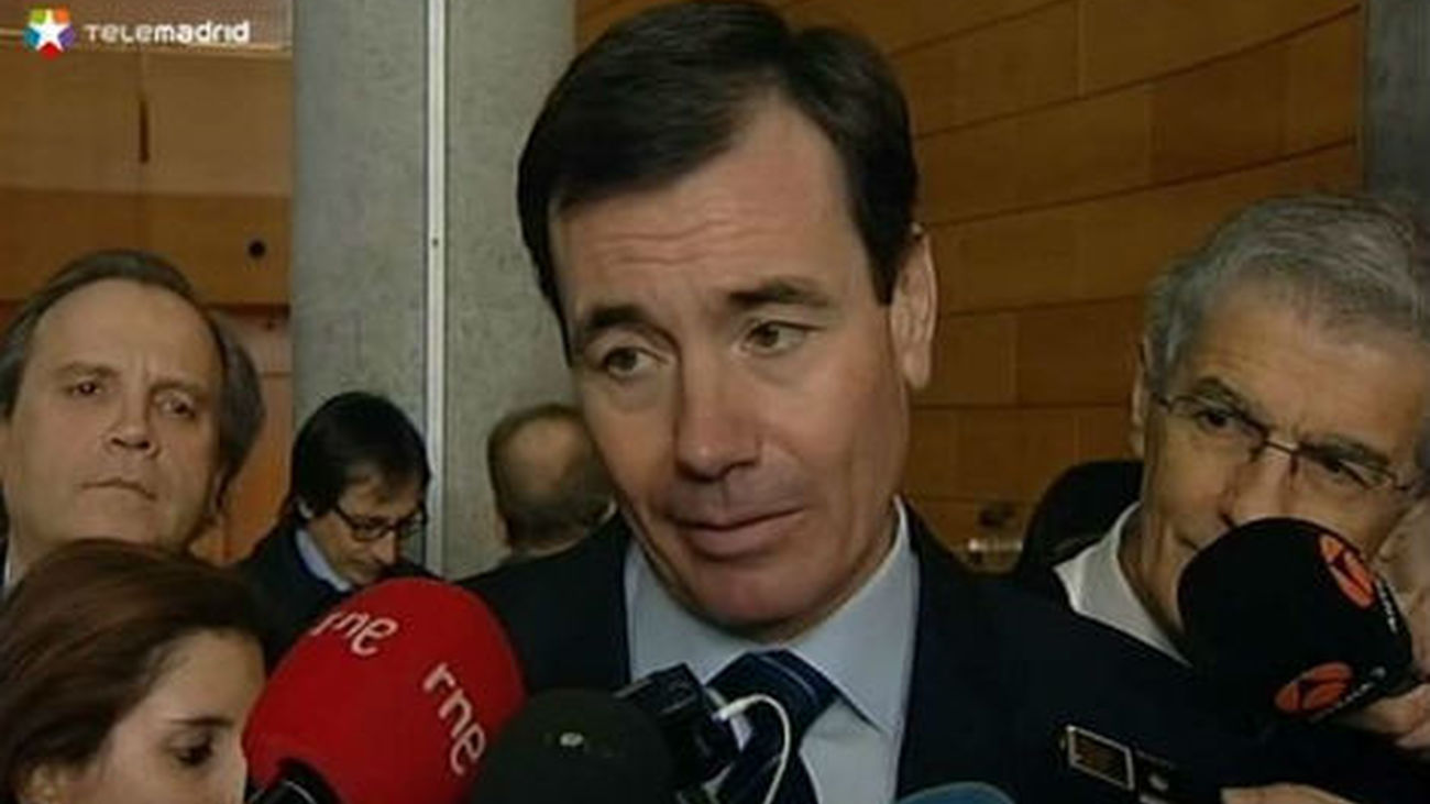 Tomás Gómez confía en ganar la "batalla" del aborto como la sanitaria