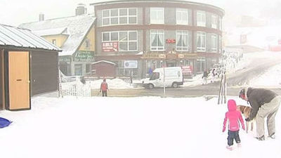 La nieve obliga a usar cadenas en la M-601 en los puertos de Navacerrada y Cotos