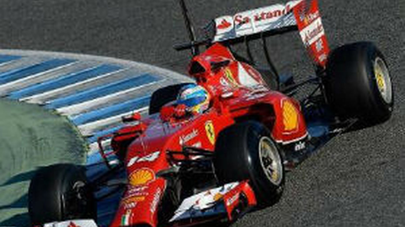 Alonso se estrena con una 5ª posición; Red Bull, con problemas