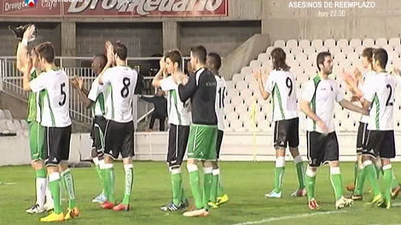 Los jugadores del Racing cumplen con su amenaza