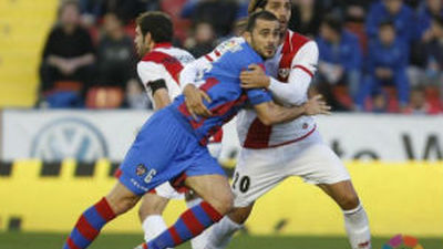 0-0. Rubén salva un punto para el Rayo ante el Levante