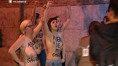 Activistas de Femen abordan a Rouco 'a pecho descubierto' en favor del aborto