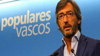 PP: "Llevar a víctimas policiales a las aulas vascas alienta la teoría del conflicto"