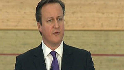 Cameron llega a Lanzarote en 'low cost' para pasar unos días en familia