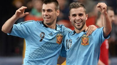 8-4. España derrota a Portugal y se cuelga el bronce