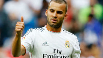 Jesé, operado satisfactoriamente del ligamento cruzado y el menisco