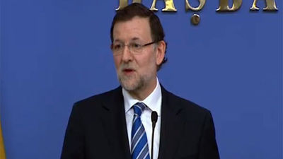 Rajoy, dispuesto a hablar con Más pero no a jugar con la soberanía nacional