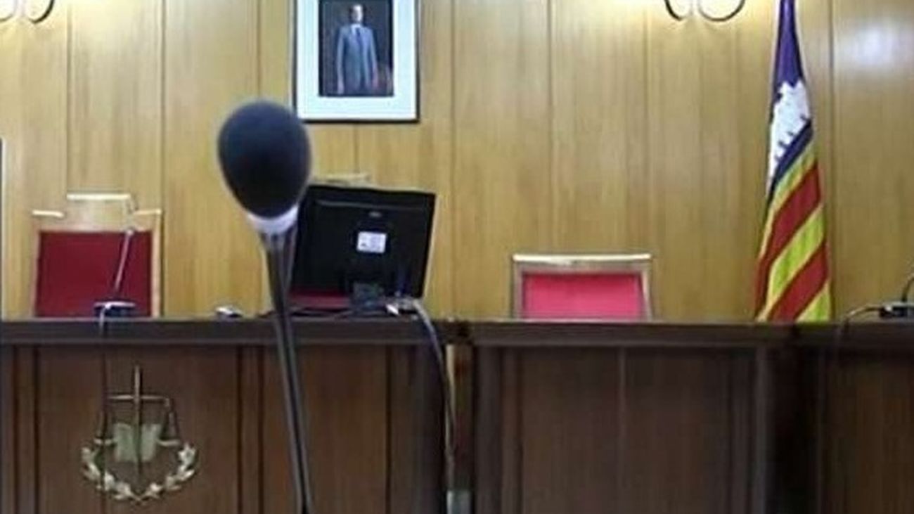 La policía denuncia en los juzgados la grabación de la declaración de la infanta