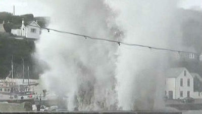 El temporal mantiene en el Reino Unido a miles de hogares sin luz y evacuados