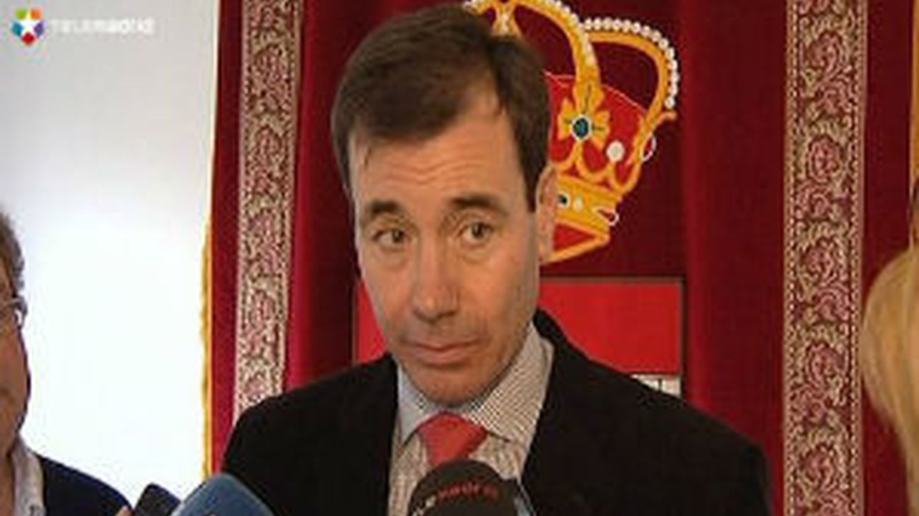 Gómez elude hablar de los casos de corrupción del PSOE de Getafe