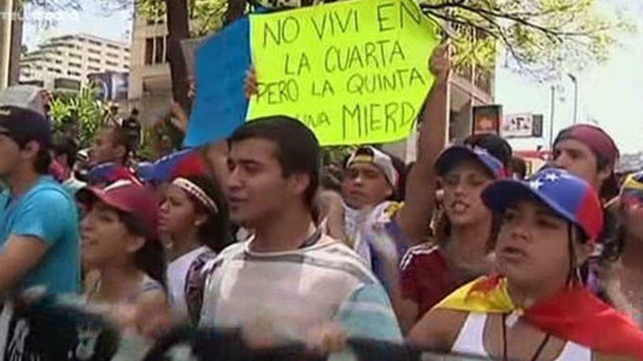 El opositor López se entrega a la Guardia Nacional venezolana