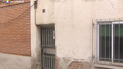 El bebé encontrado en una casa okupa de Madrid falleció antes de nacer