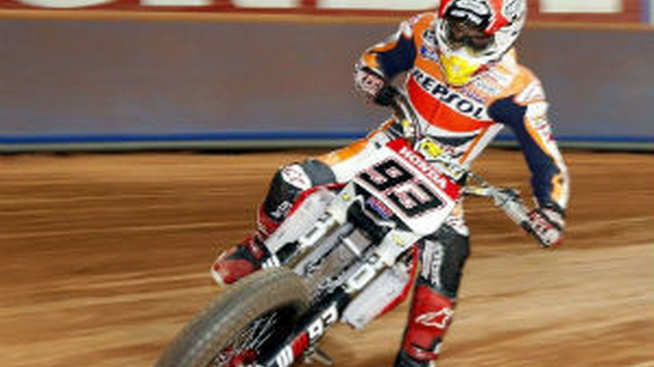 Márquez se rompe el peroné pero llegará al Mundial