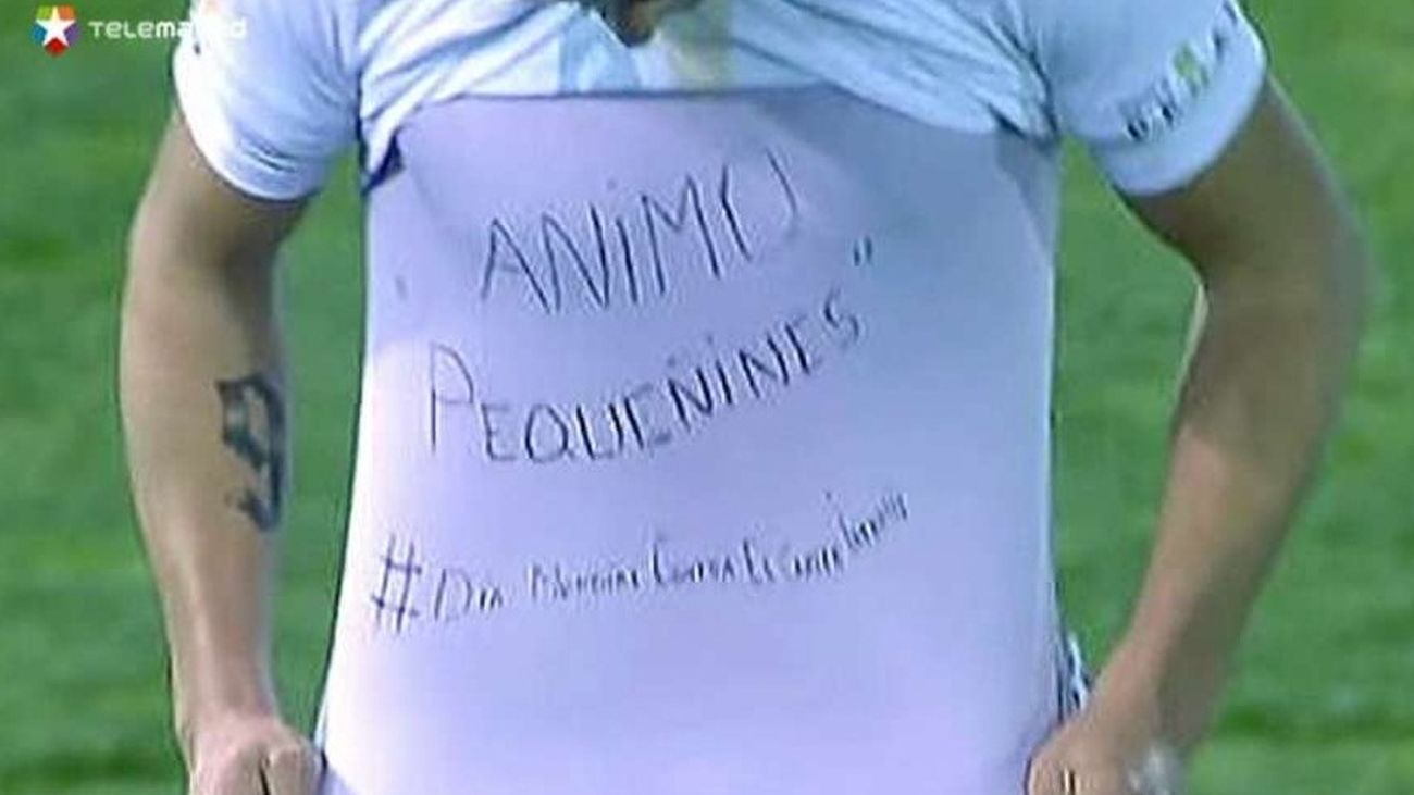 Indignación por la multa a un jugador del Jaén por apoyar a niños con cáncer