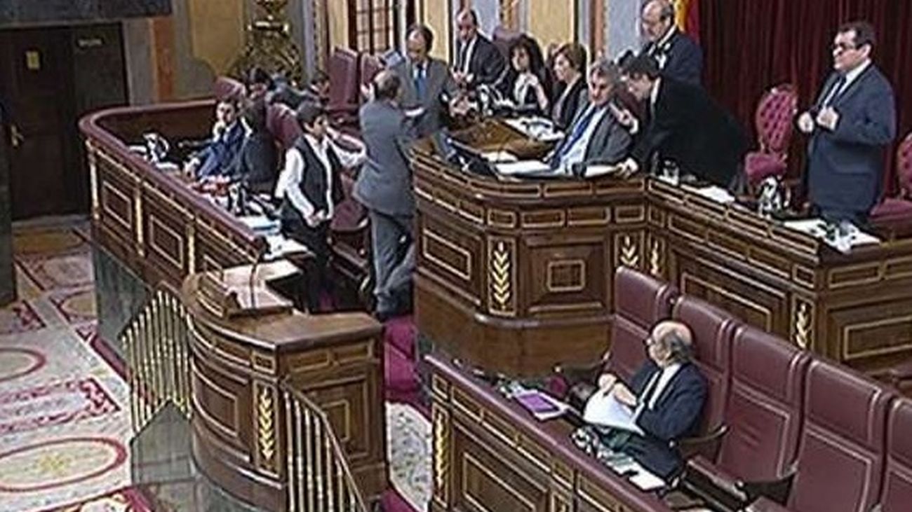 El Congreso rechaza por una amplia mayoría el plan soberanista en Cataluña