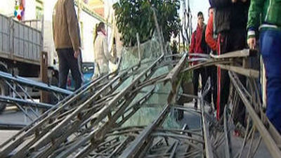 Vecinos de Valdemoro frustran un intento de alunizaje en una tienda de telefonía móvil