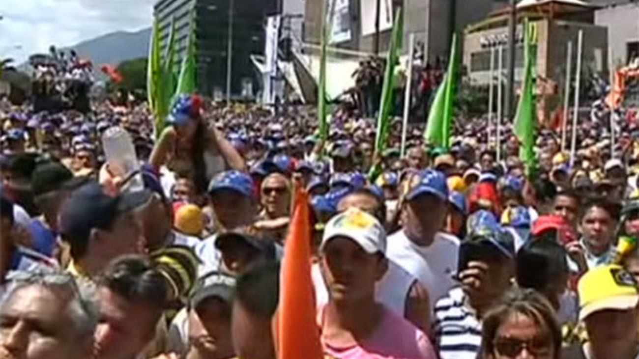 Los muertos en protestas de Venezuela se elevan a once