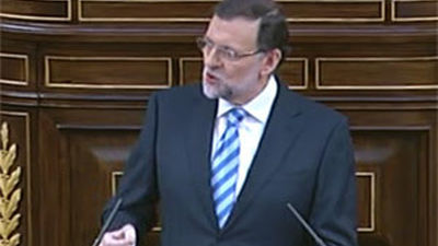 Rajoy rechaza la consulta pero abre la puerta a una reforma de la Constitución