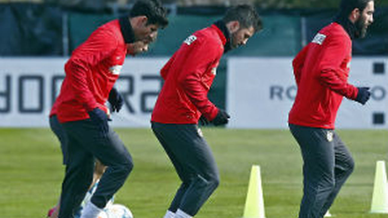 El Atlético comienza a preparar el derbi sin Tiago ni Manquillo