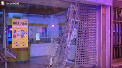 Alunizaje en una tienda de telefonía móvil en la calle Alcalá