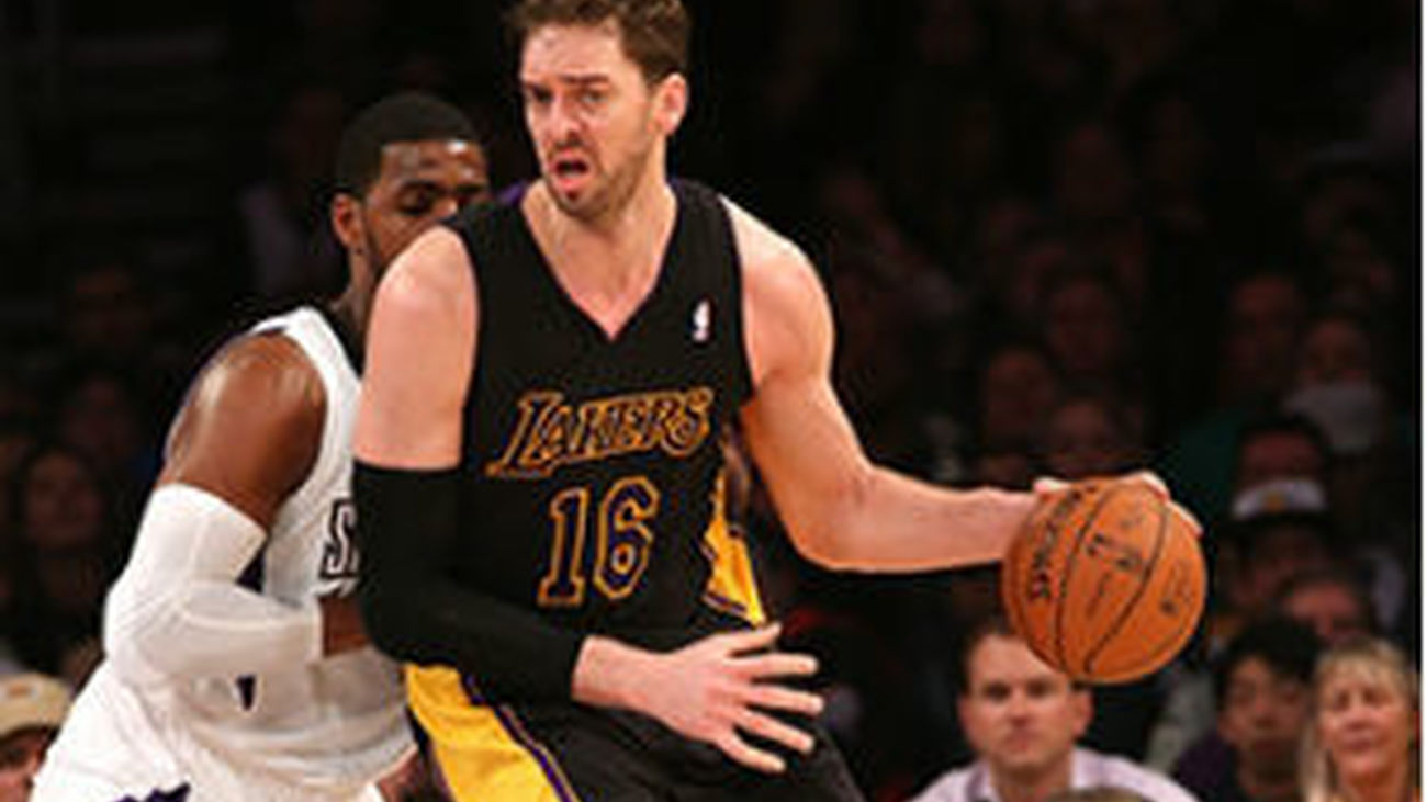 Pau Gasol, ante los Kings