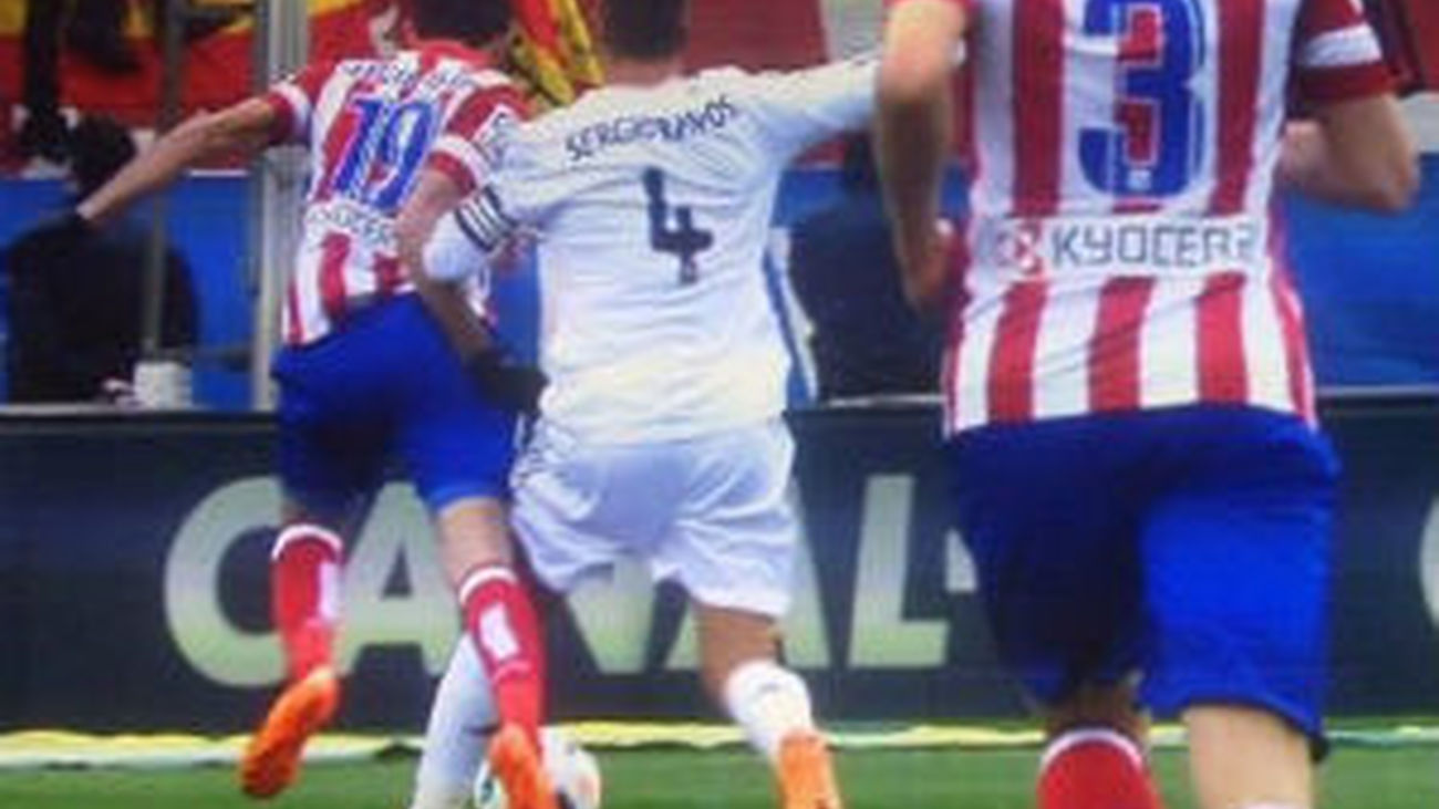 Ramos: "Hubo contacto con Costa y también un penalti de Gabi"