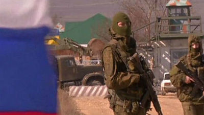 La OTAN anuncia la suspensión de maniobras y reuniones con Rusia