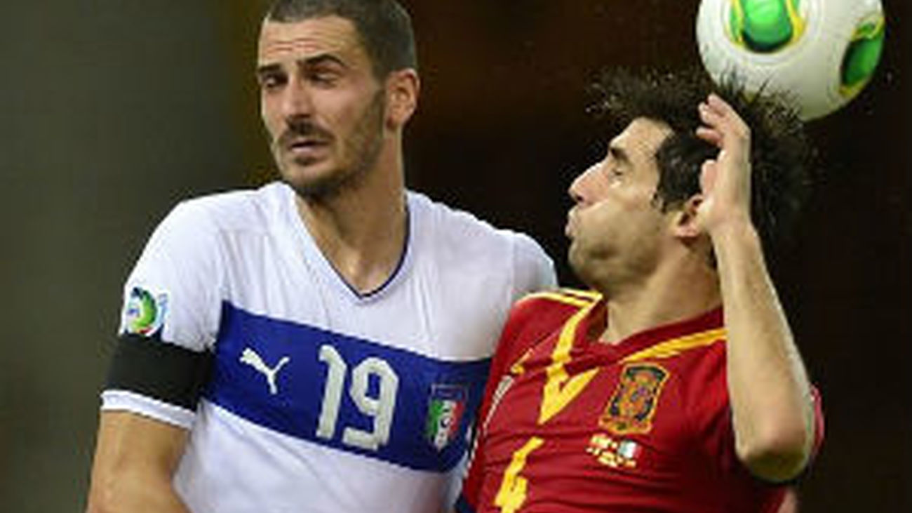 España-Italia, homenaje a Luis Aragonés con Costa de protagonista