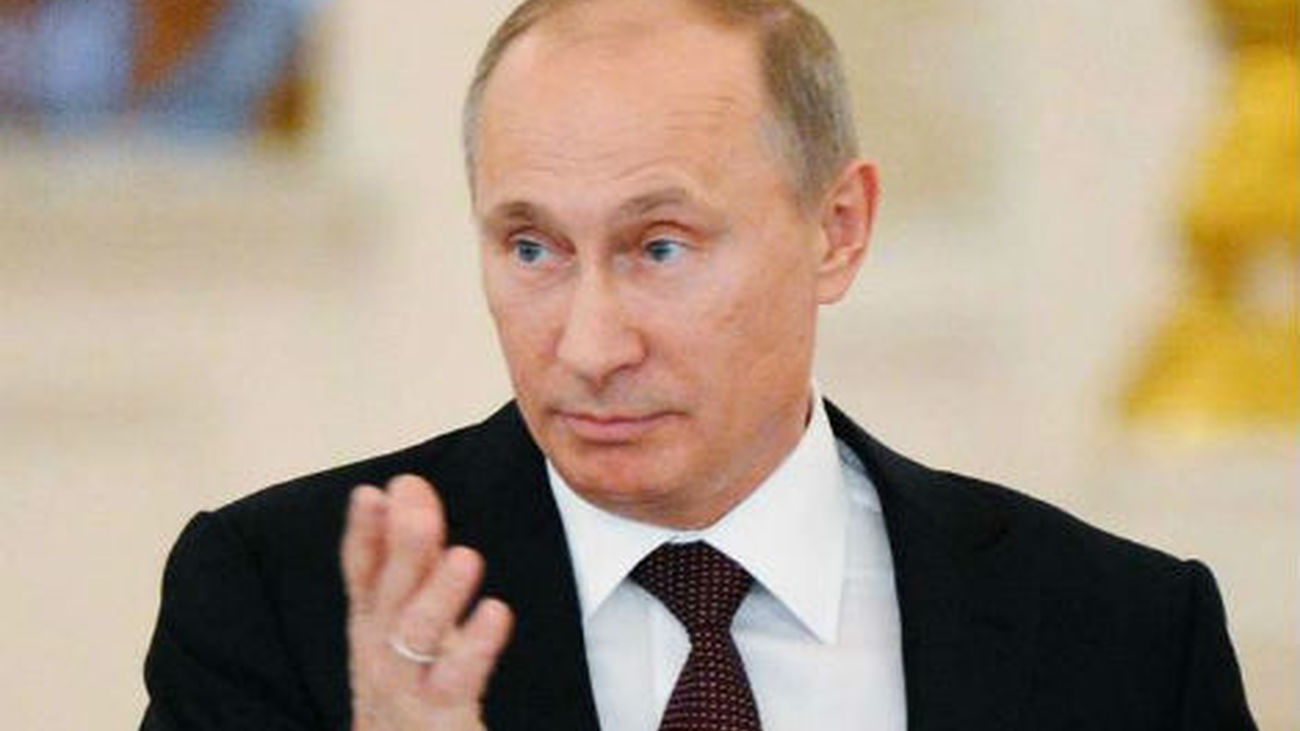 Putin llama a Obama a no sacrificar las relaciones ruso-estadounidenses