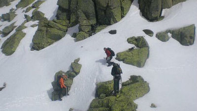 La muerte de tres montañeros eleva a cinco los fallecidos en Gredos en dos días